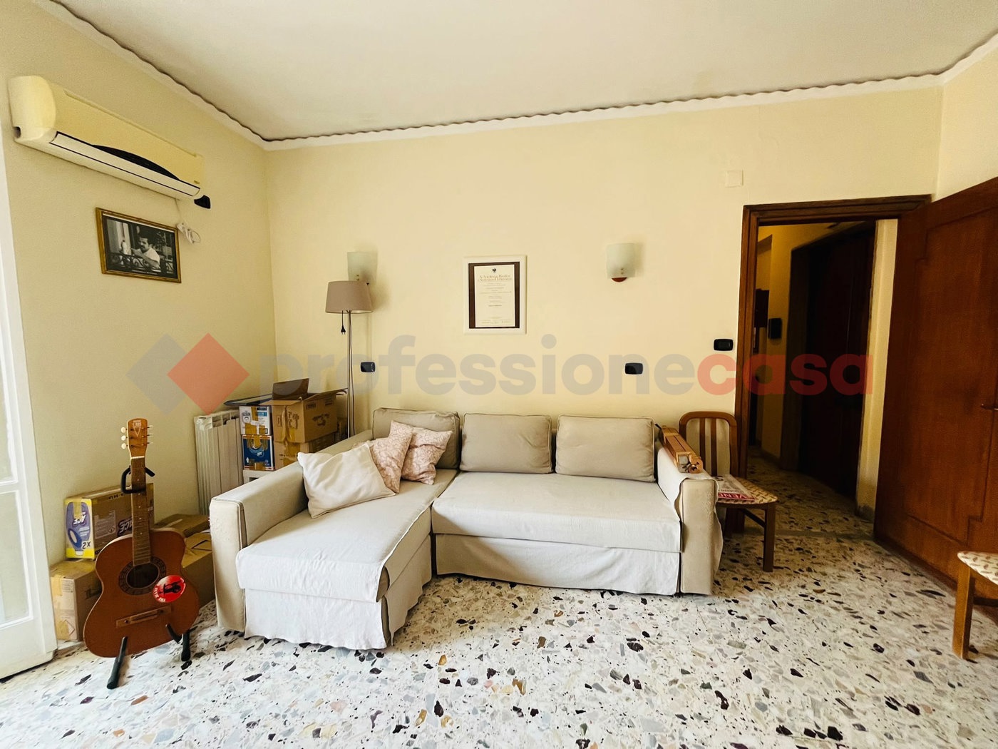 Appartamento in vendita a Napoli