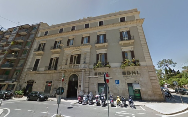 Trilocale arredato in affitto a Bari