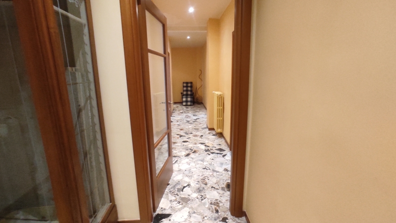 Quadrilocale in vendita a Bari