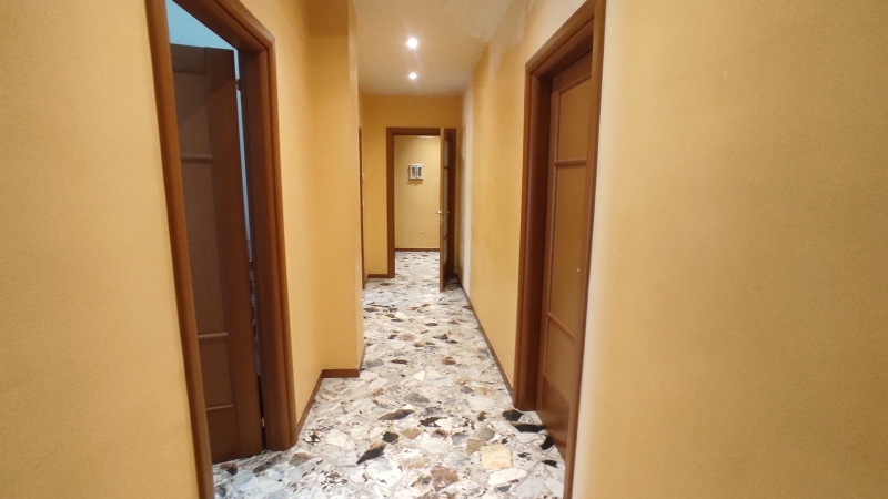 Quadrilocale in vendita a Bari