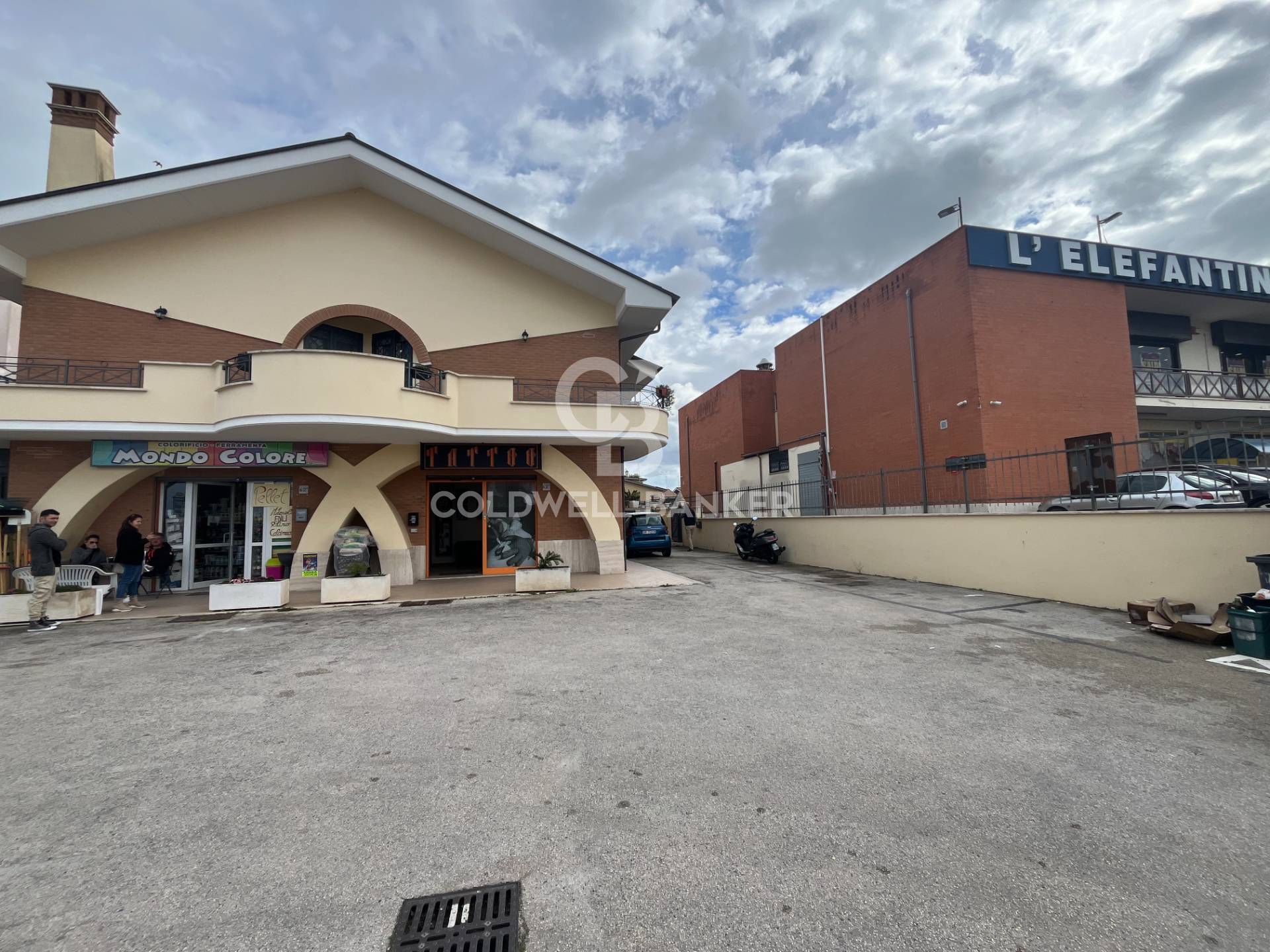 Locale commerciale in affitto a Ardea, Tor San Lorenzo