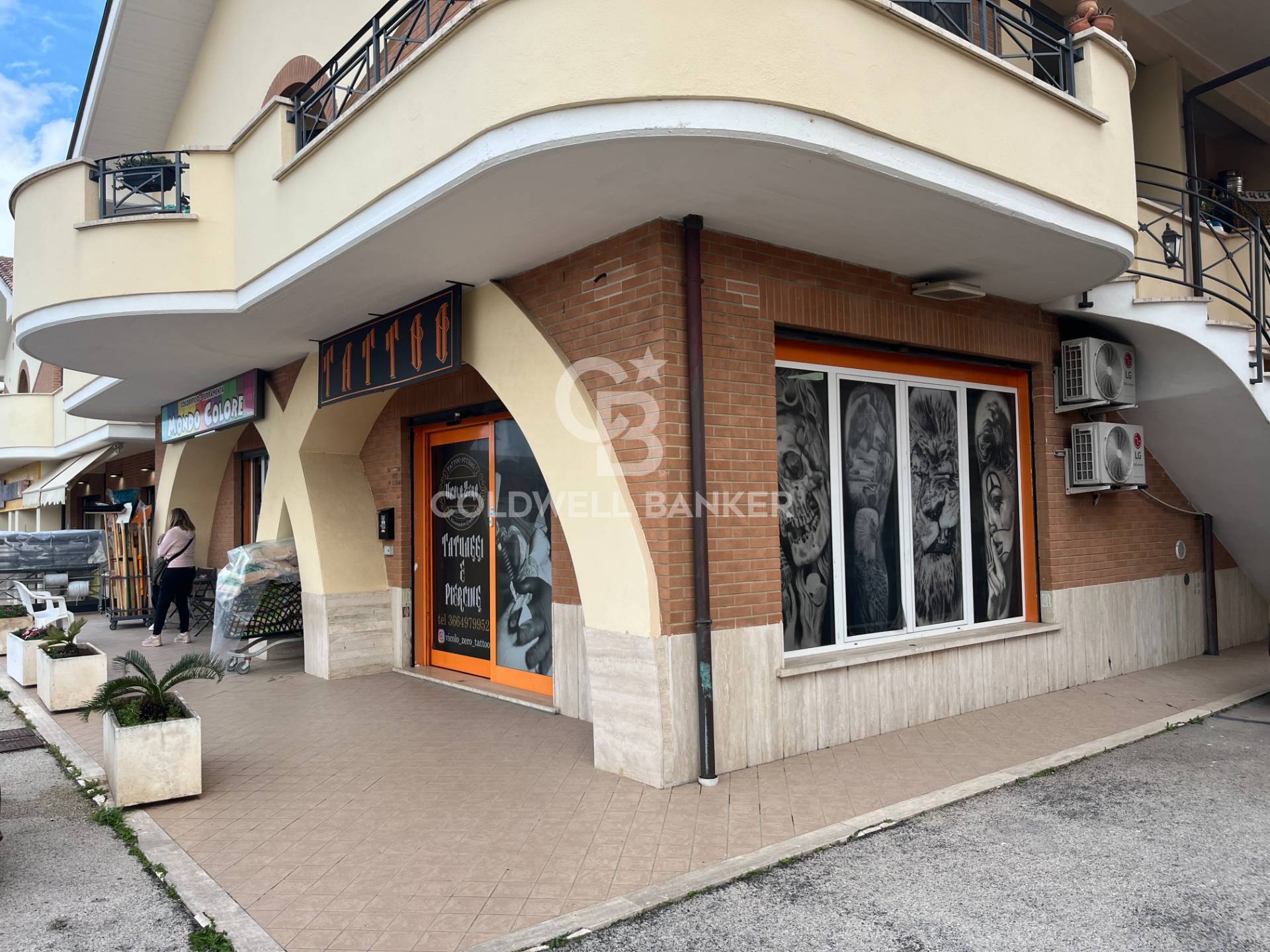 Locale commerciale in affitto a Ardea, Tor San Lorenzo