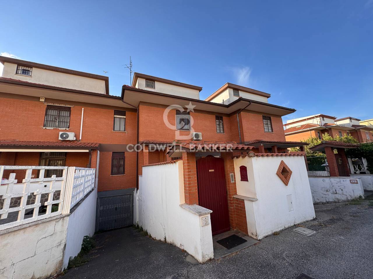 Villa a schiera in vendita a Pomezia, Torvaianica