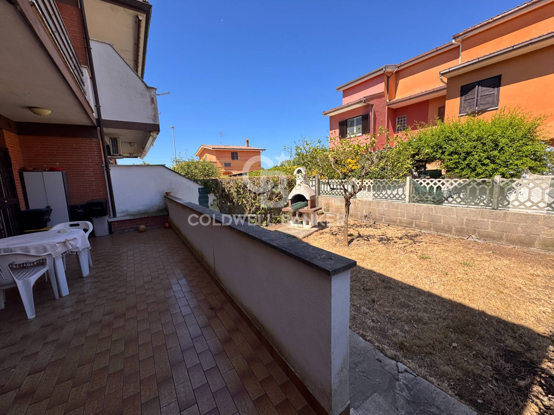 Villa a schiera in vendita a Pomezia, Torvaianica