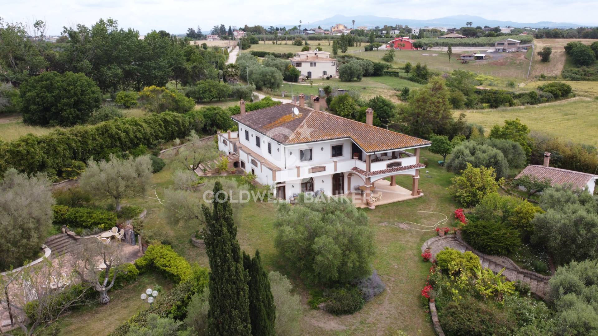Villa in vendita a Pomezia, Castagnetta