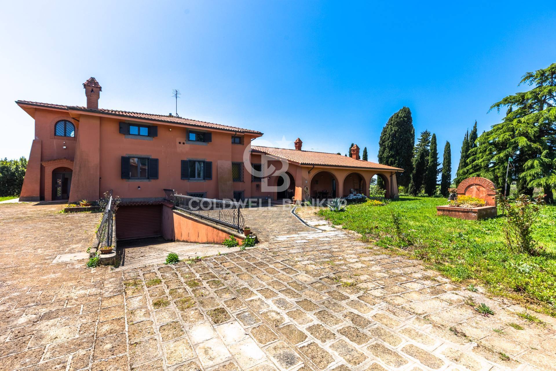 Villa in vendita a Pomezia