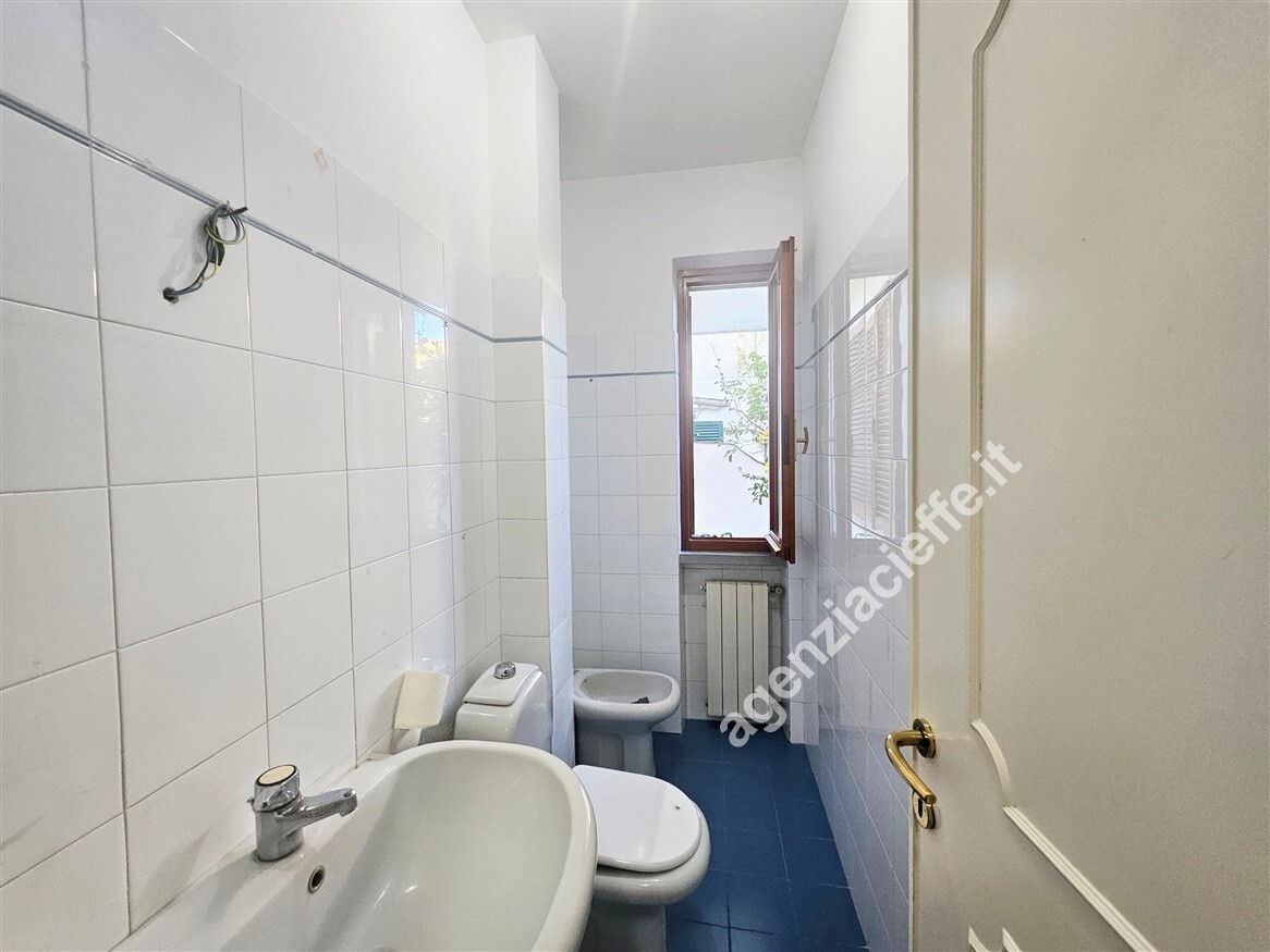 Villa con giardino a Massa