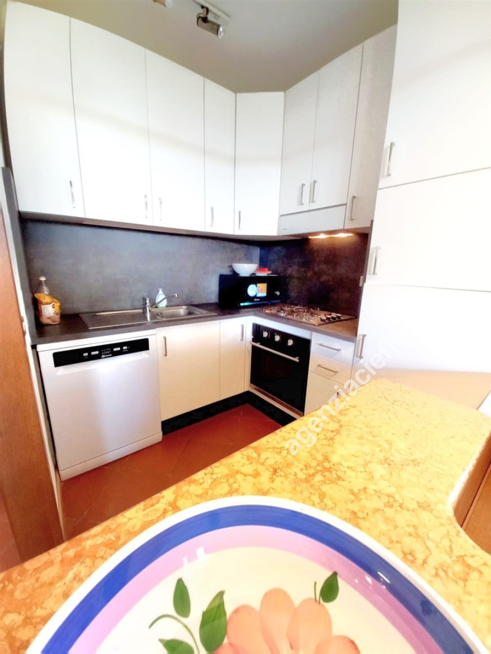 Villa con giardino a Massa