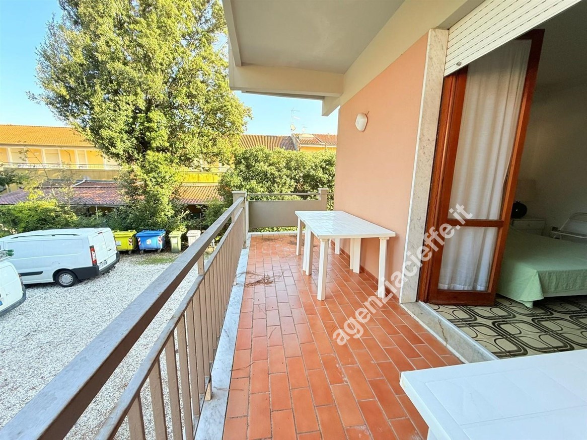 Quadrilocale con terrazzo a Massa