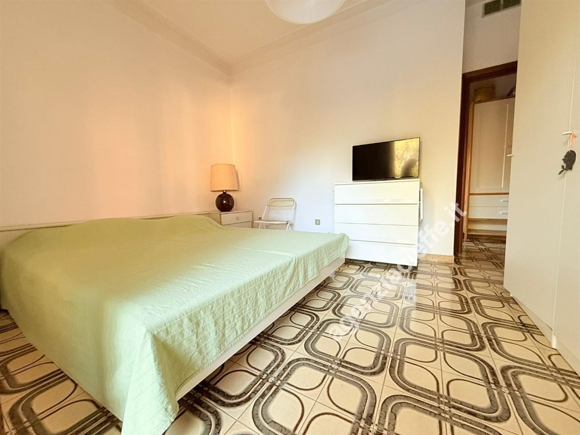 Quadrilocale con terrazzo a Massa