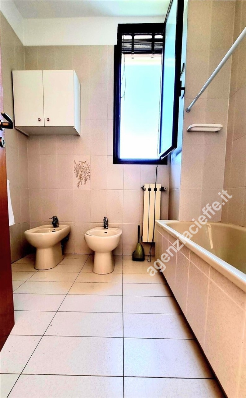 Villa con giardino a Massa