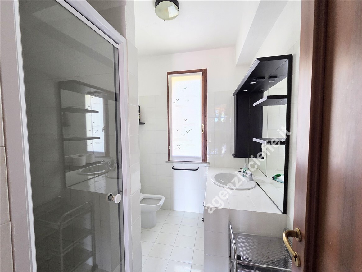 Quadrilocale con terrazzo a Pignone