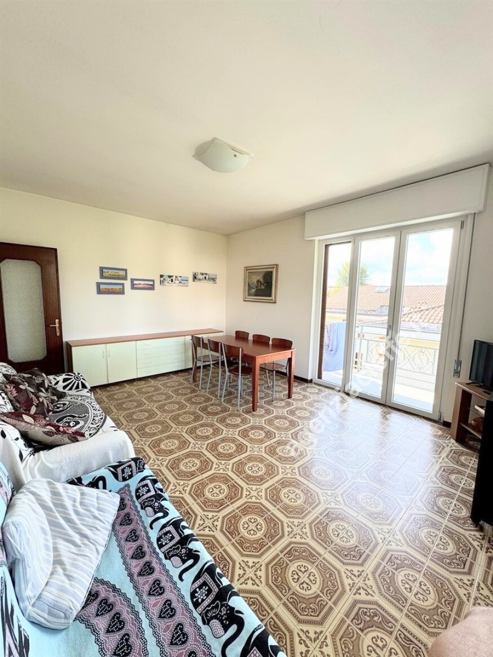 Quadrilocale con terrazzo a Massa