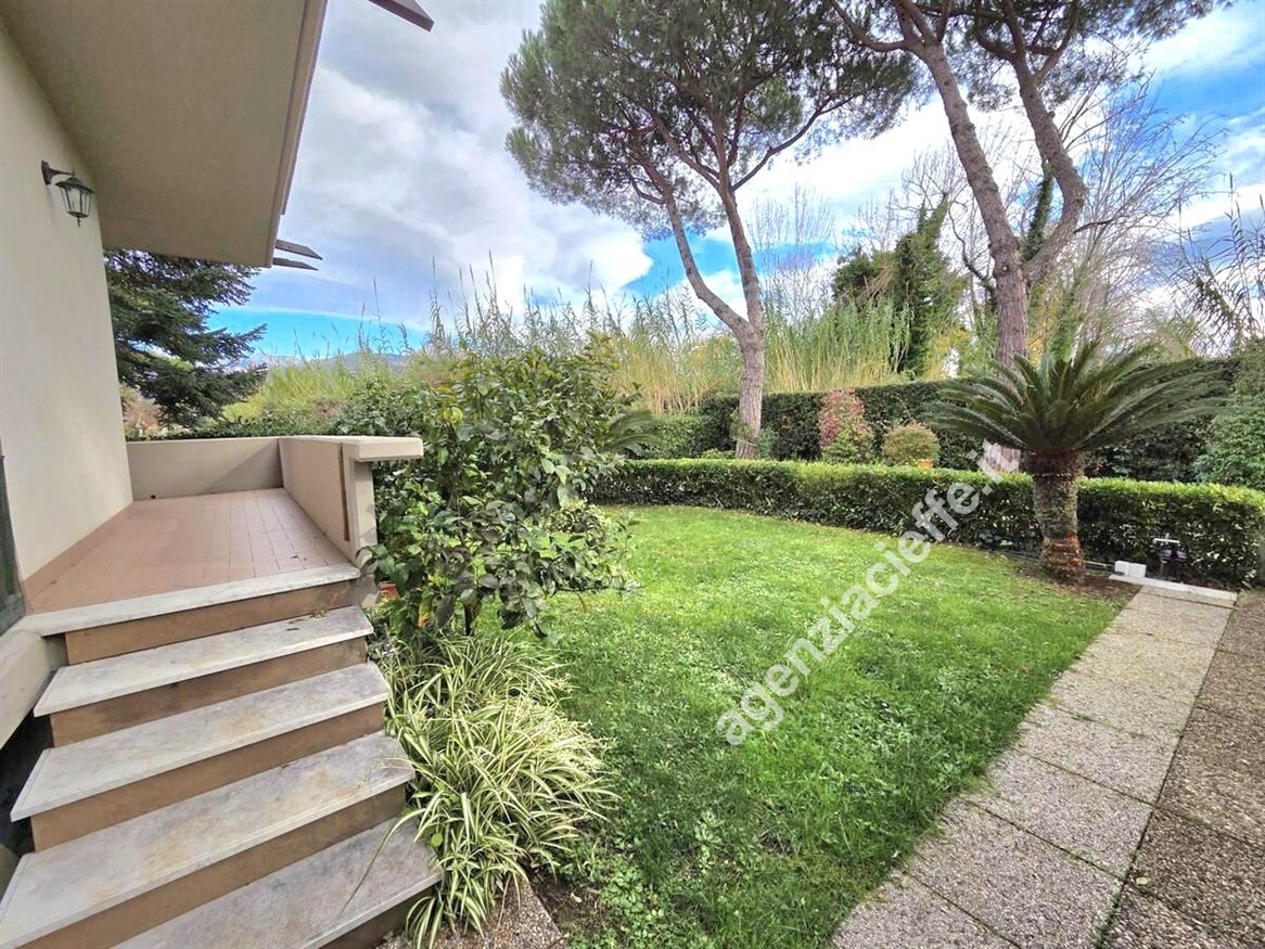 Casa – Massa, Ronchi, Marina di Massa