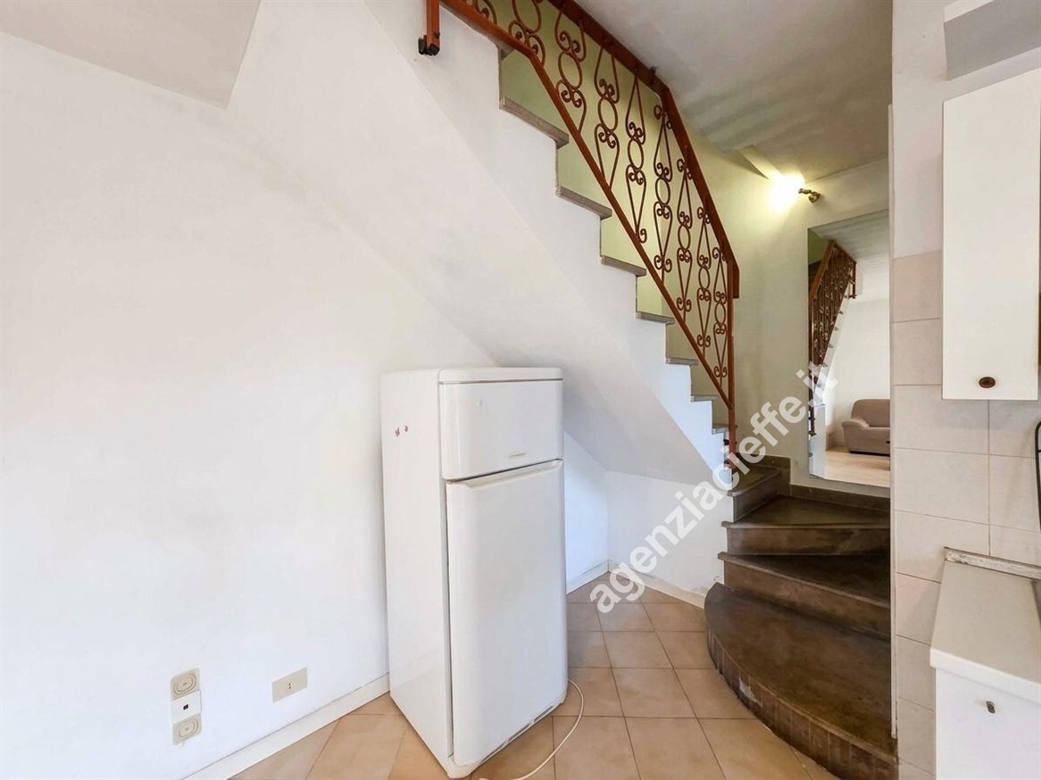 Villa con giardino a Massa