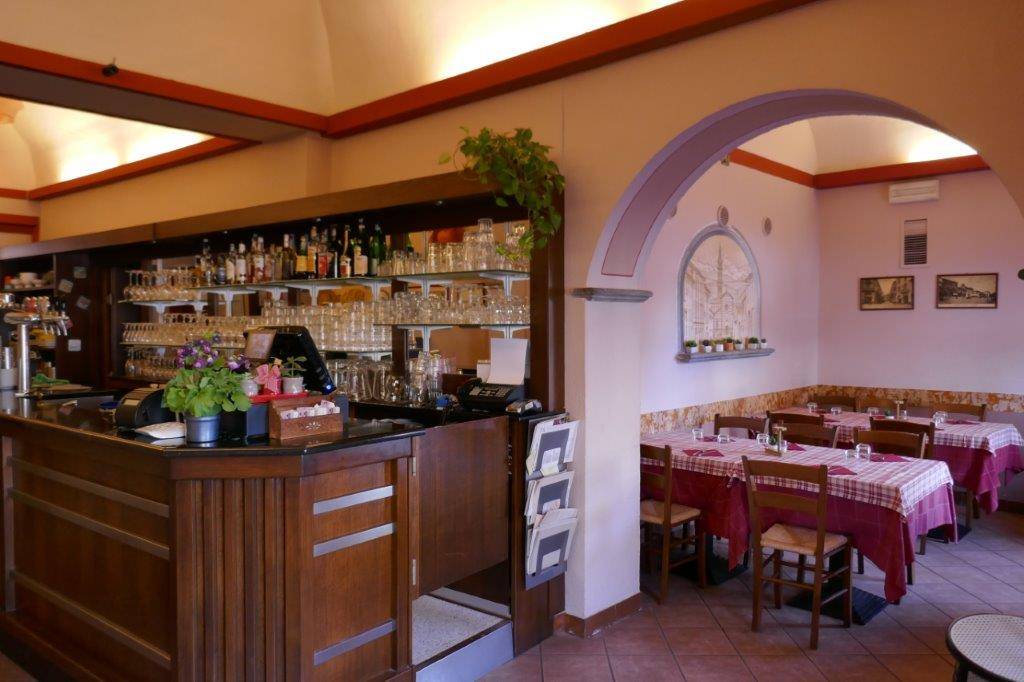 Locale commerciale in affitto a Saluzzo