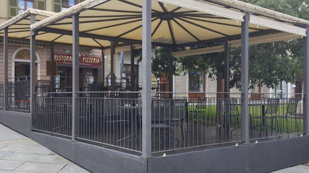 Locale commerciale in affitto a Saluzzo