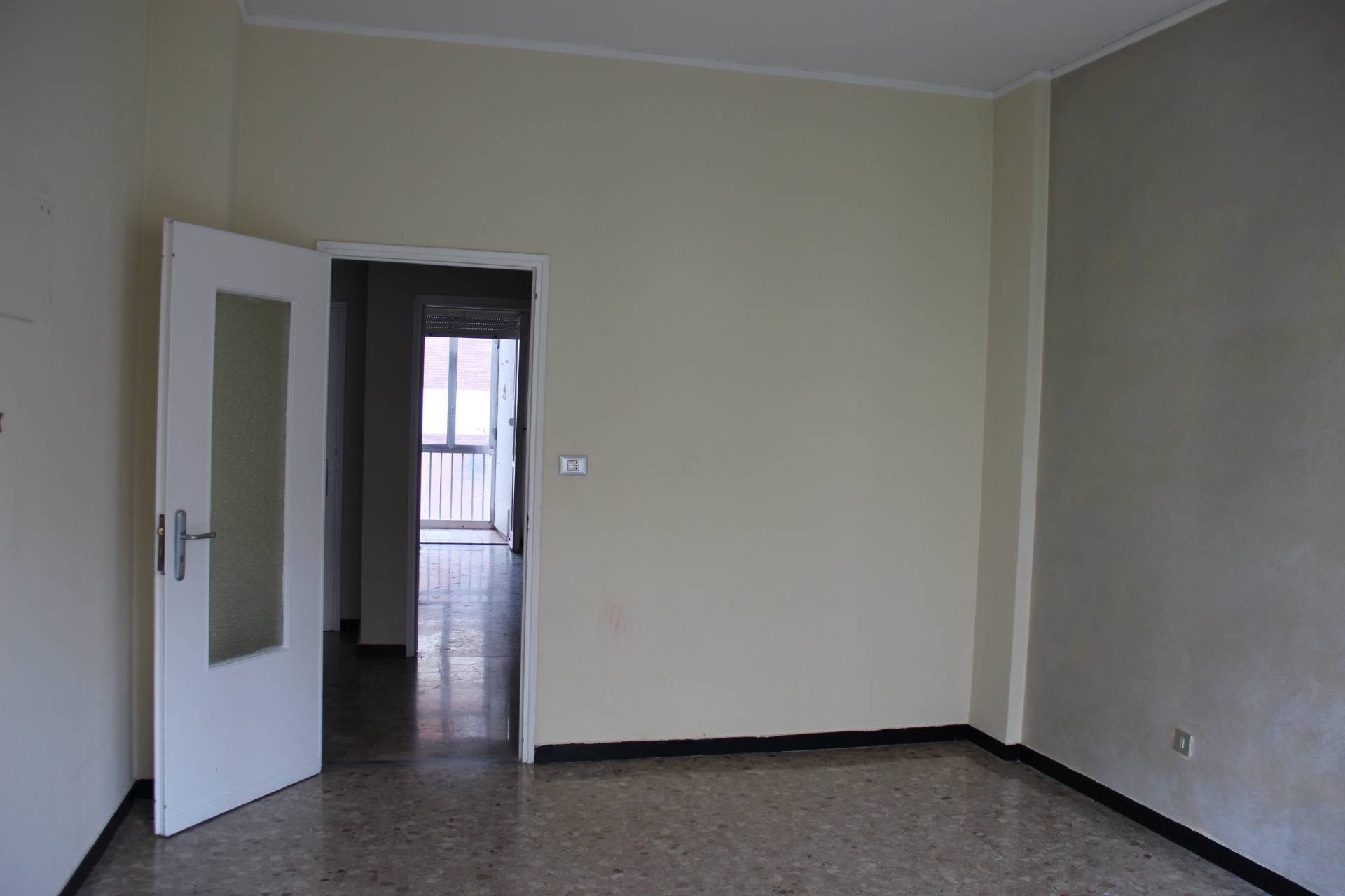 Appartamento in vendita a Asti, Centro