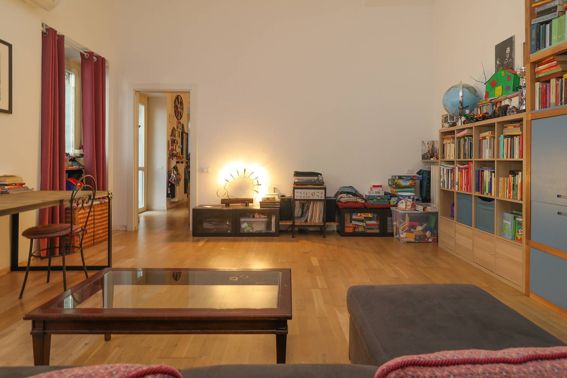 Appartamento in vendita a Torino, San Salvario
