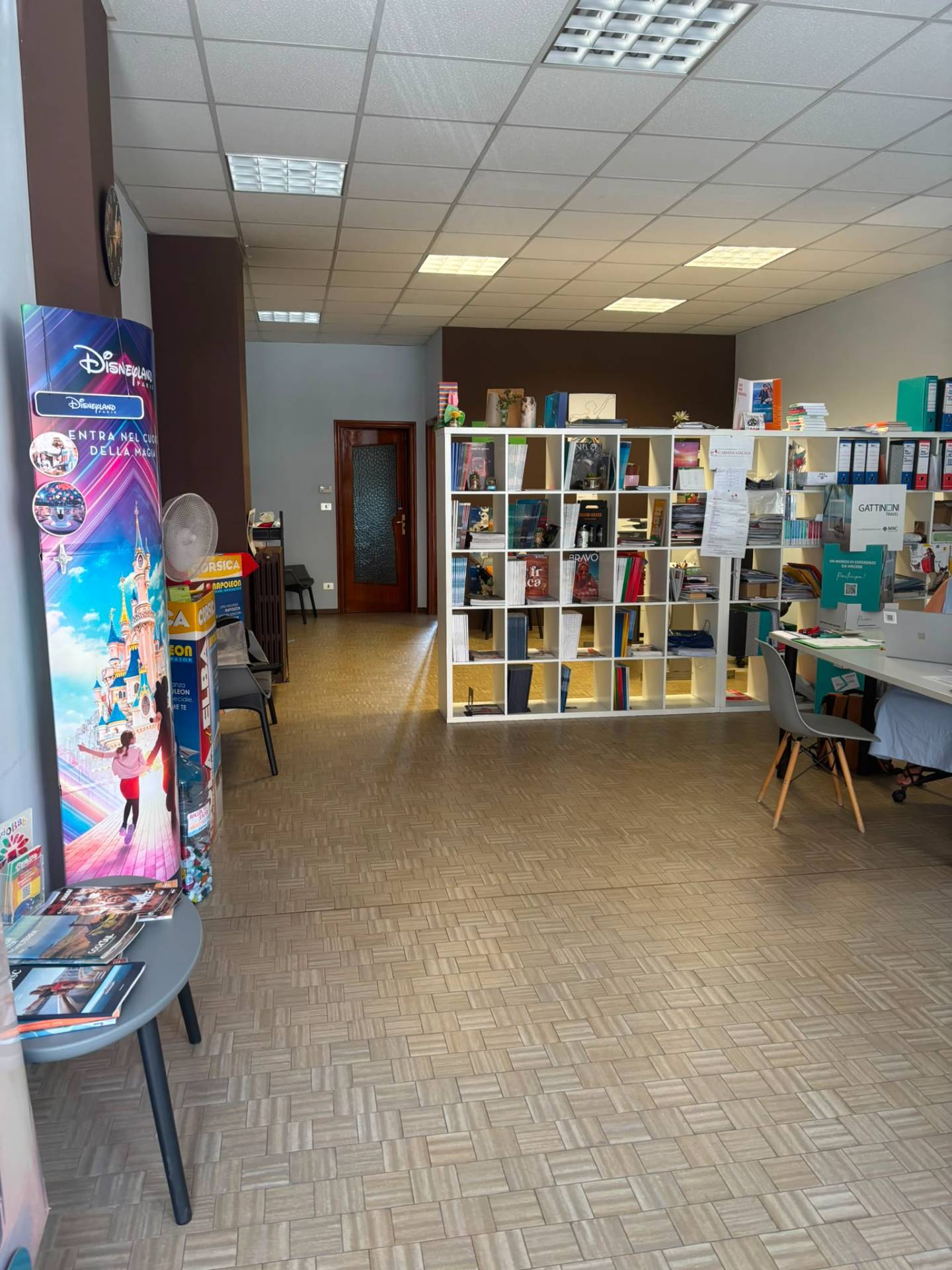 Locale commerciale in affitto a Villastellone, Villastellone