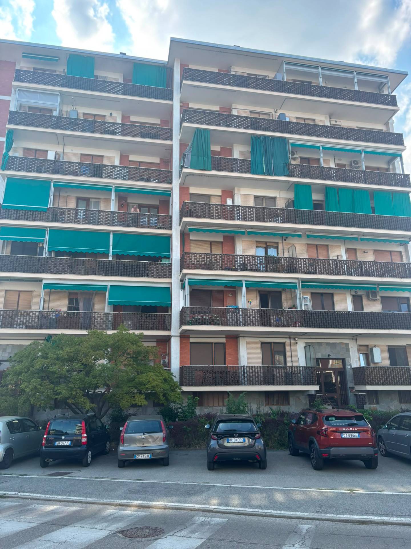 Appartamento in affitto a Santena, Semicentro