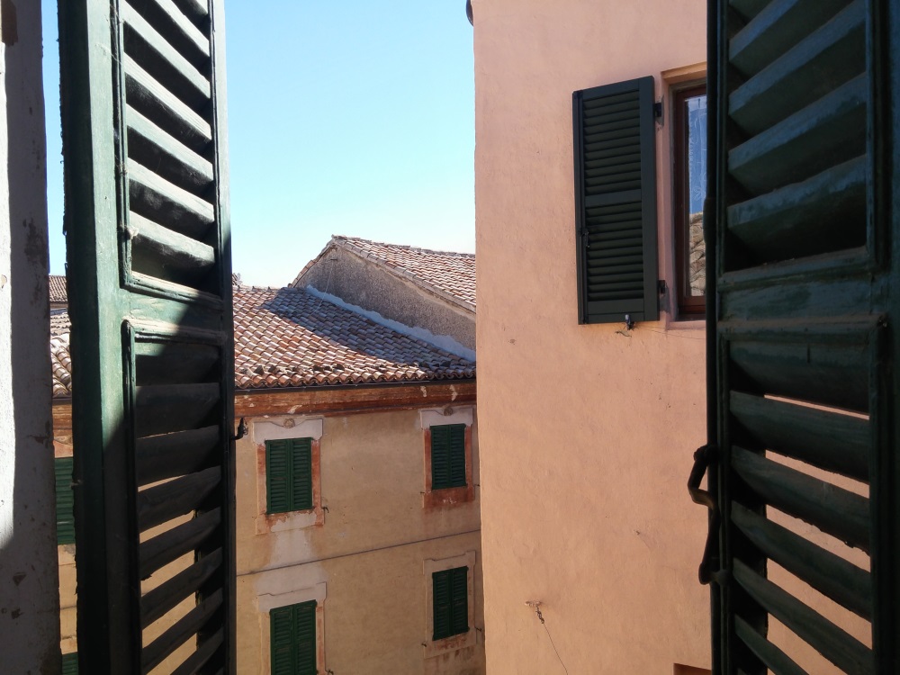 Appartamento con box a Poggio San Marcello