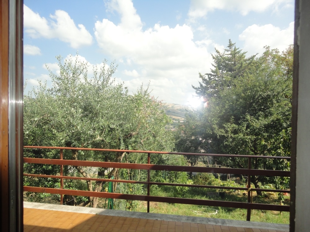 Villa in campagna in vendita a Serra San Quirico