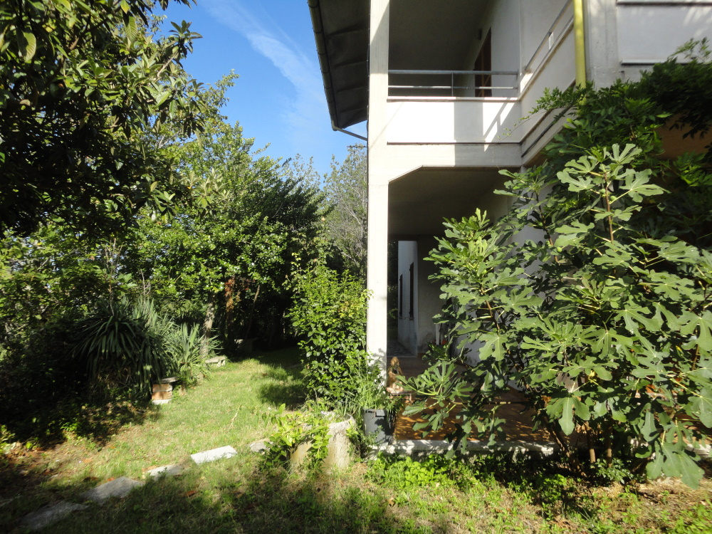 Villa in campagna in vendita a Cupramontana