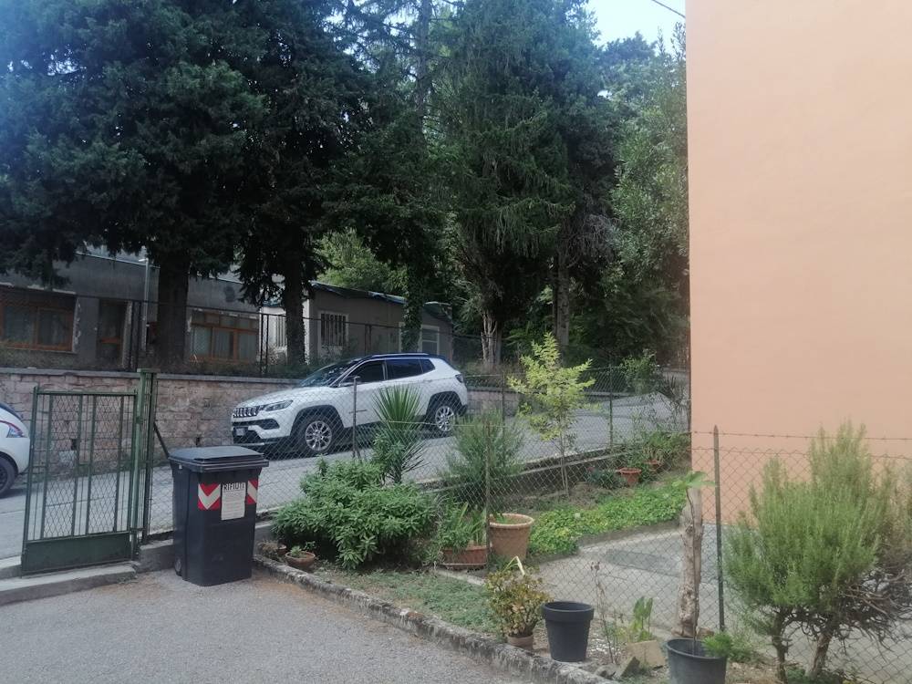 Appartamento / casa in citta\' della provincia in vendita a Montecarotto
