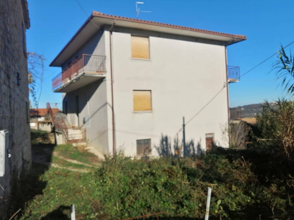 Casa nei borghi e castelli in vendita a Apiro