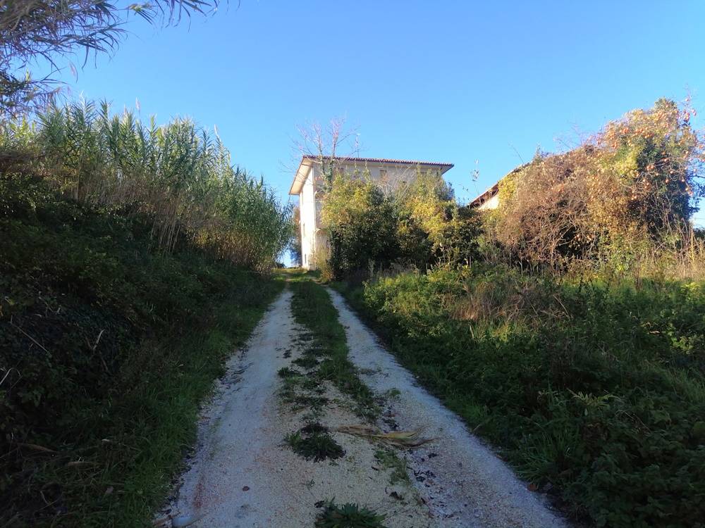 Casa nei borghi e castelli in vendita a Apiro