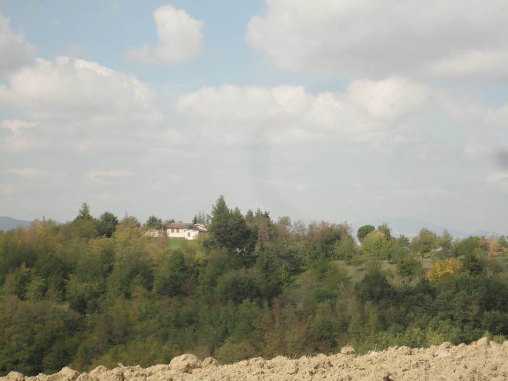 Casa ristrutturata (in campagna) in vendita a Poggio San Marcello