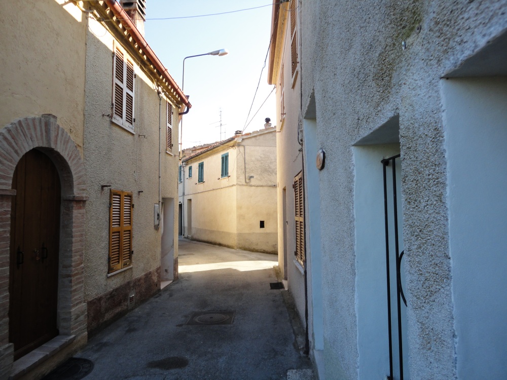 Casa nei borghi e castelli in vendita a Arcevia