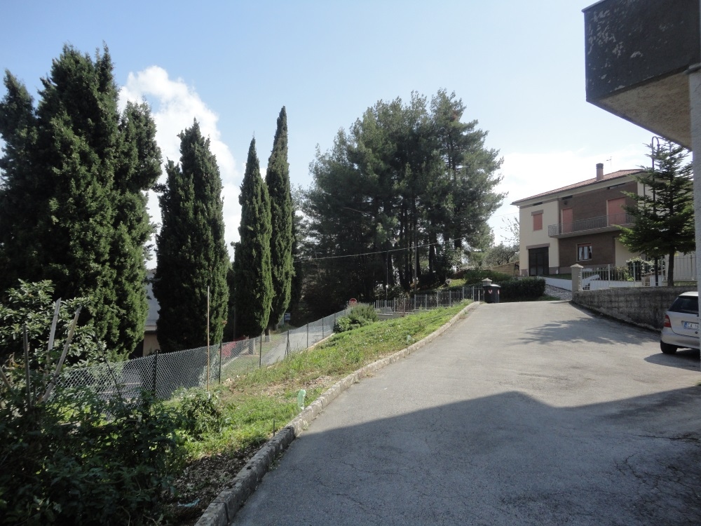 Casa nei borghi e castelli in vendita a Poggio San Marcello