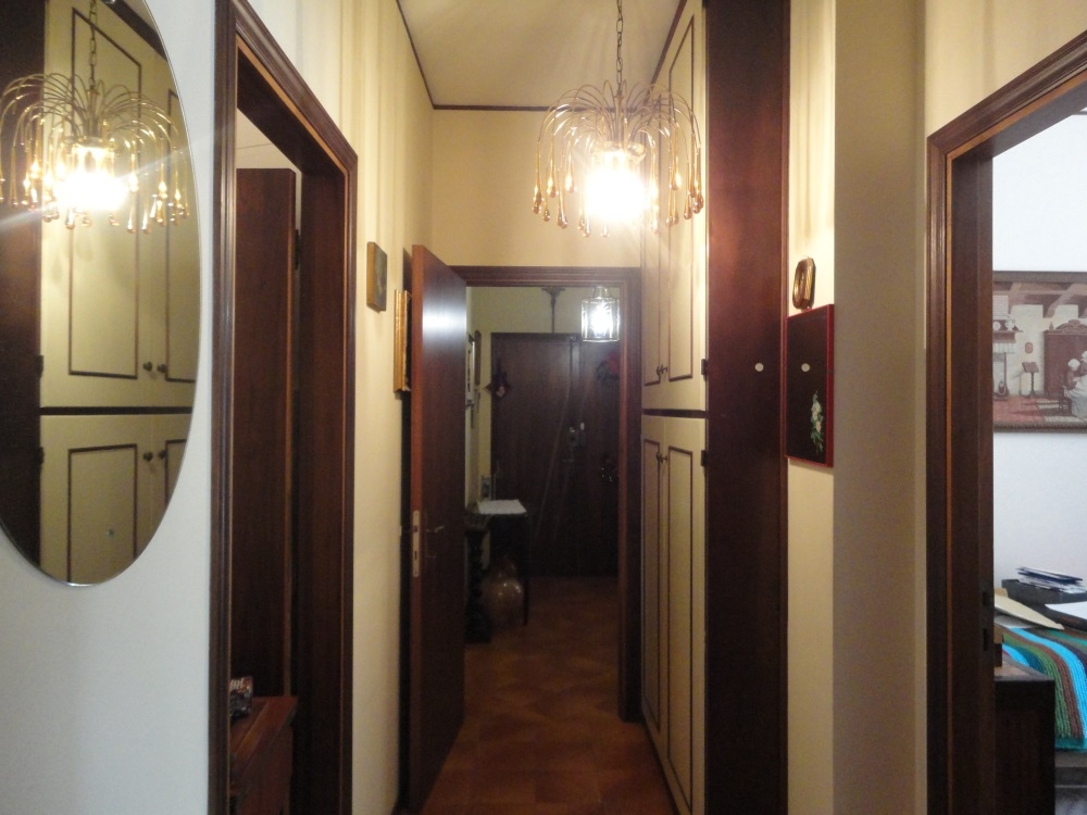 Casa nei borghi e castelli in vendita a Poggio San Marcello