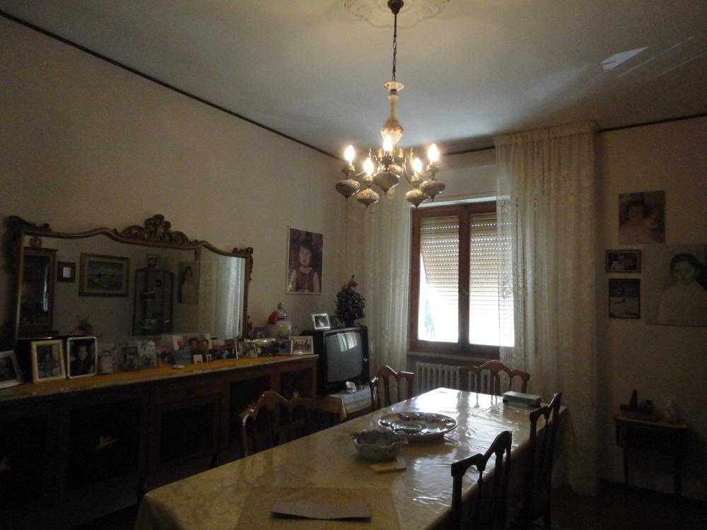 Casa nei borghi e castelli in vendita a Poggio San Marcello