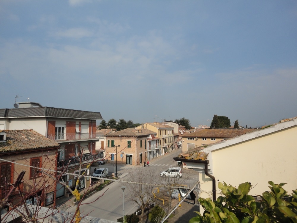 Casa nei borghi e castelli in vendita a Monte Roberto, Pianello Vallesina