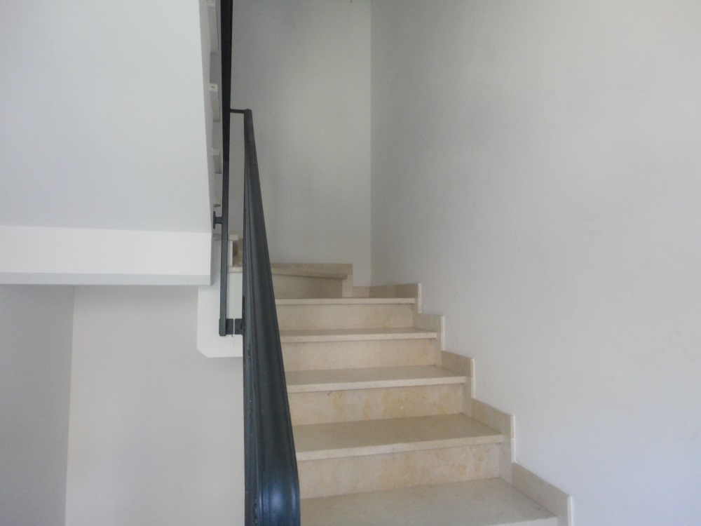 Appartamento / casa in citta\' della provincia in vendita a Monsano