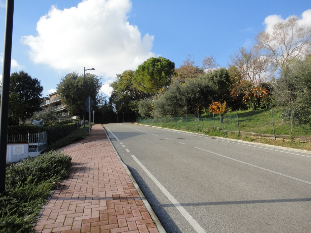 Appartamento / casa in citta\' della provincia in vendita a Monsano