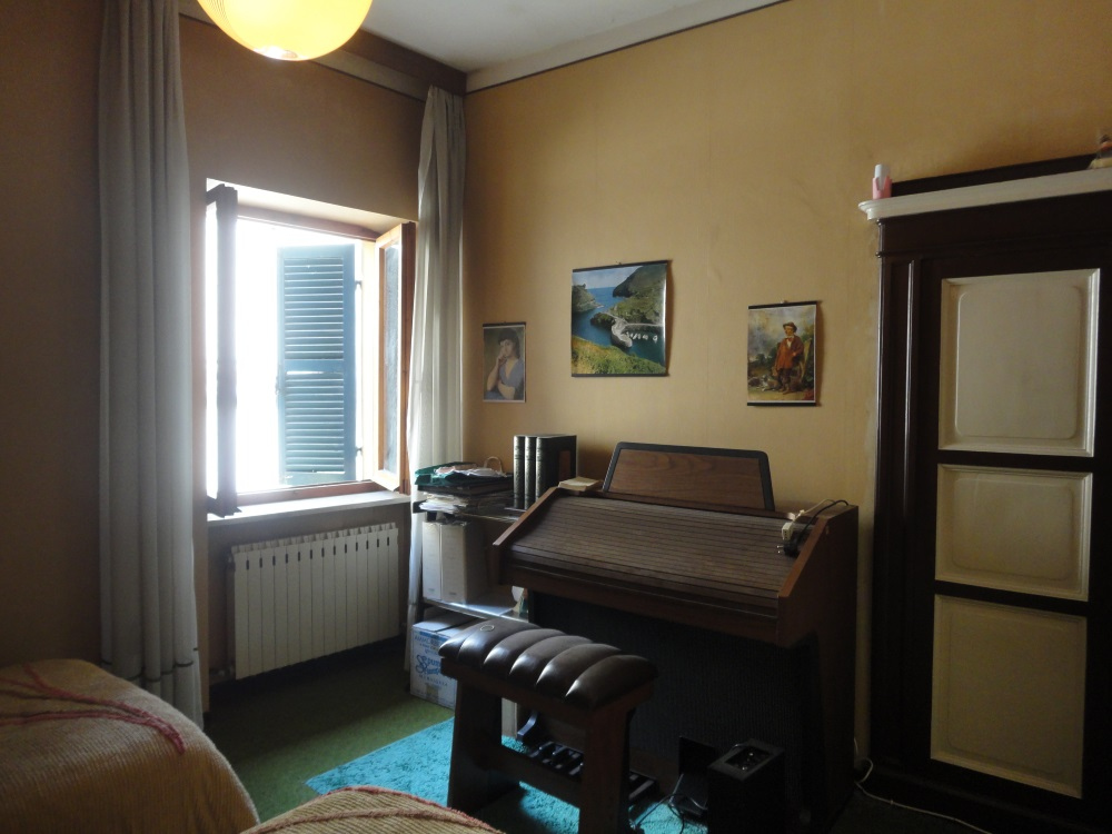 Casa nei borghi e castelli in vendita a Mergo