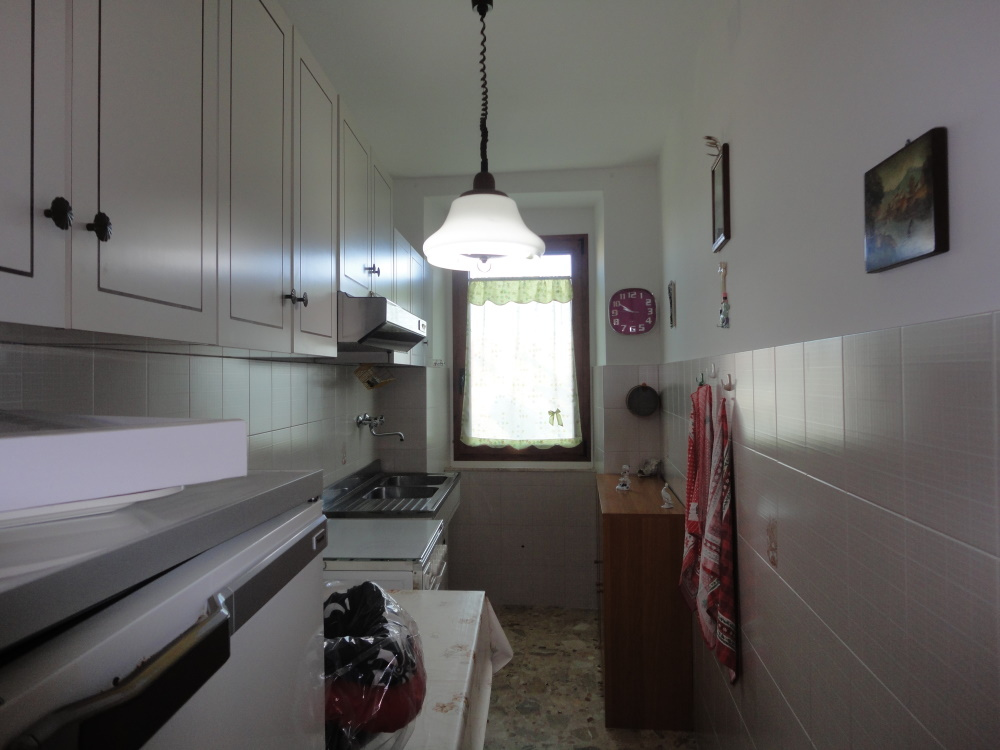 Casa nei borghi e castelli in vendita a Monte Roberto