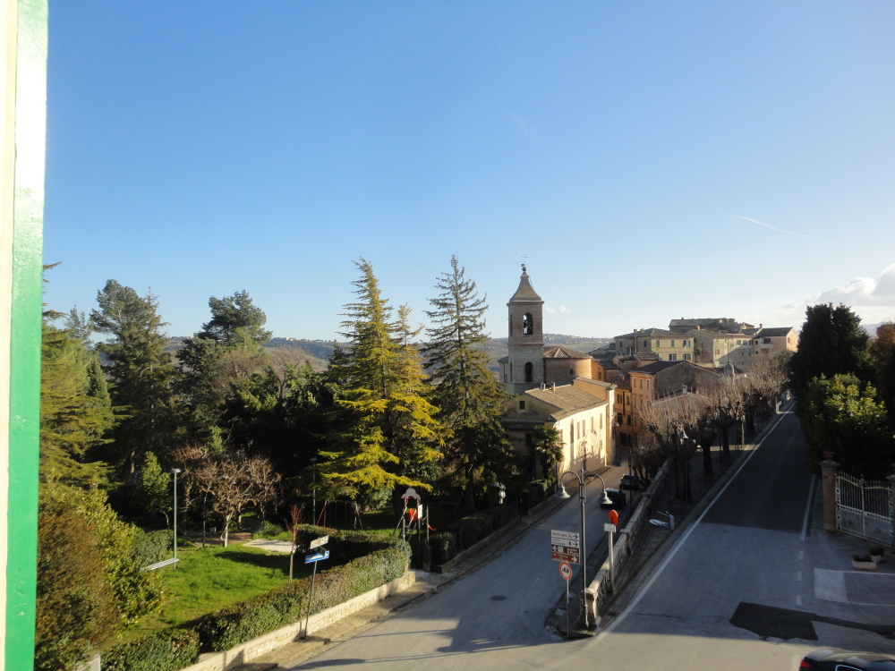 Casa nei borghi e castelli in vendita a Castelplanio