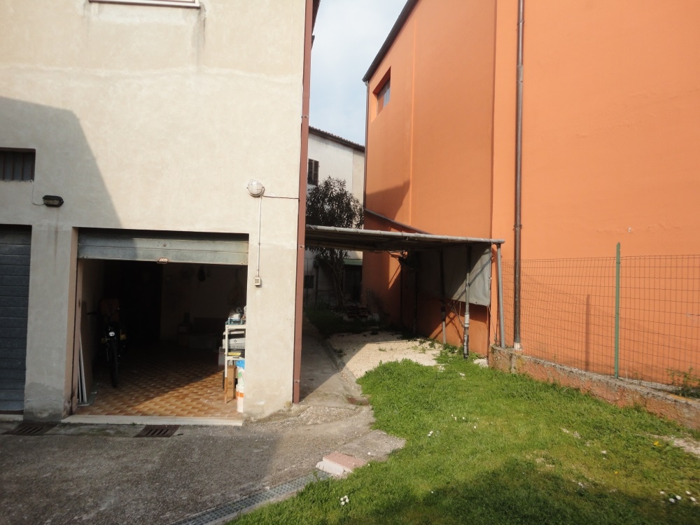 Casa nei borghi e castelli in vendita a Monte Roberto, Pianello Vallesina