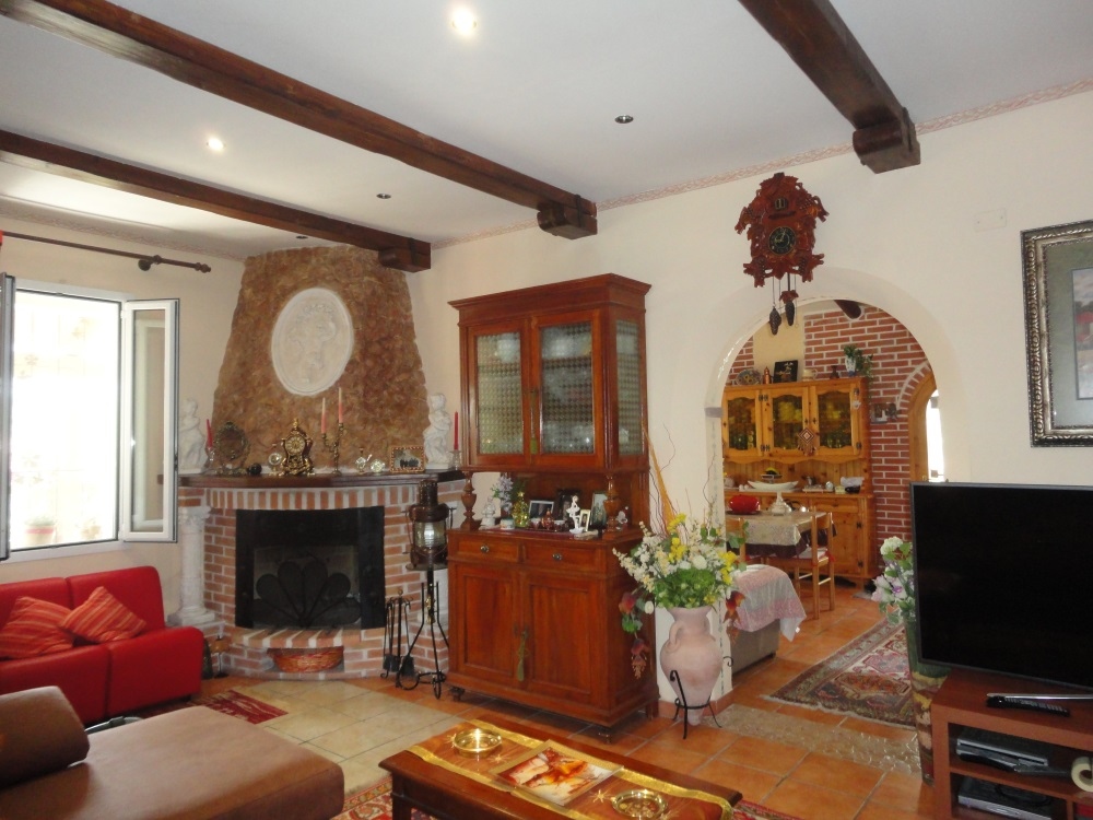 Villa in campagna in vendita a Jesi