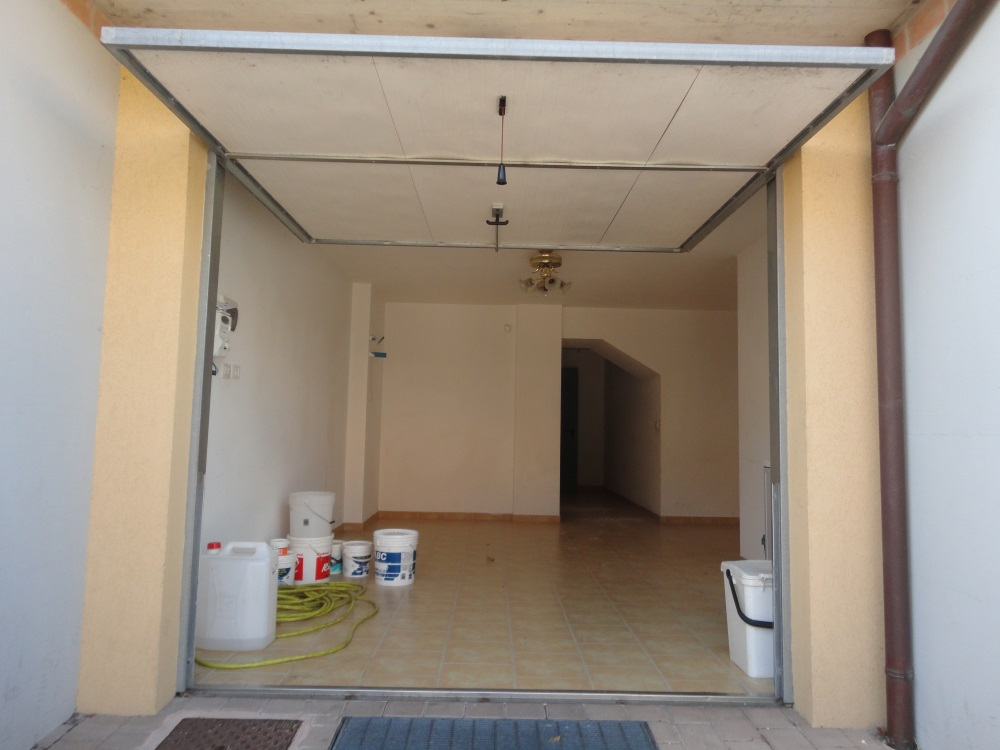 Appartamento / casa in citta\' della provincia in vendita a Monsano