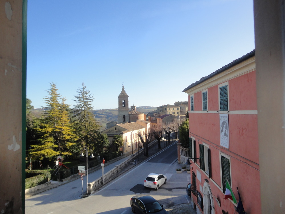 Casa nei borghi e castelli in vendita a Castelplanio