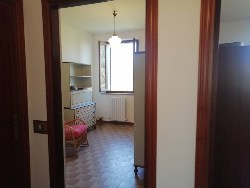 Appartamento / casa in citta\' della provincia in vendita a Monte San Vito