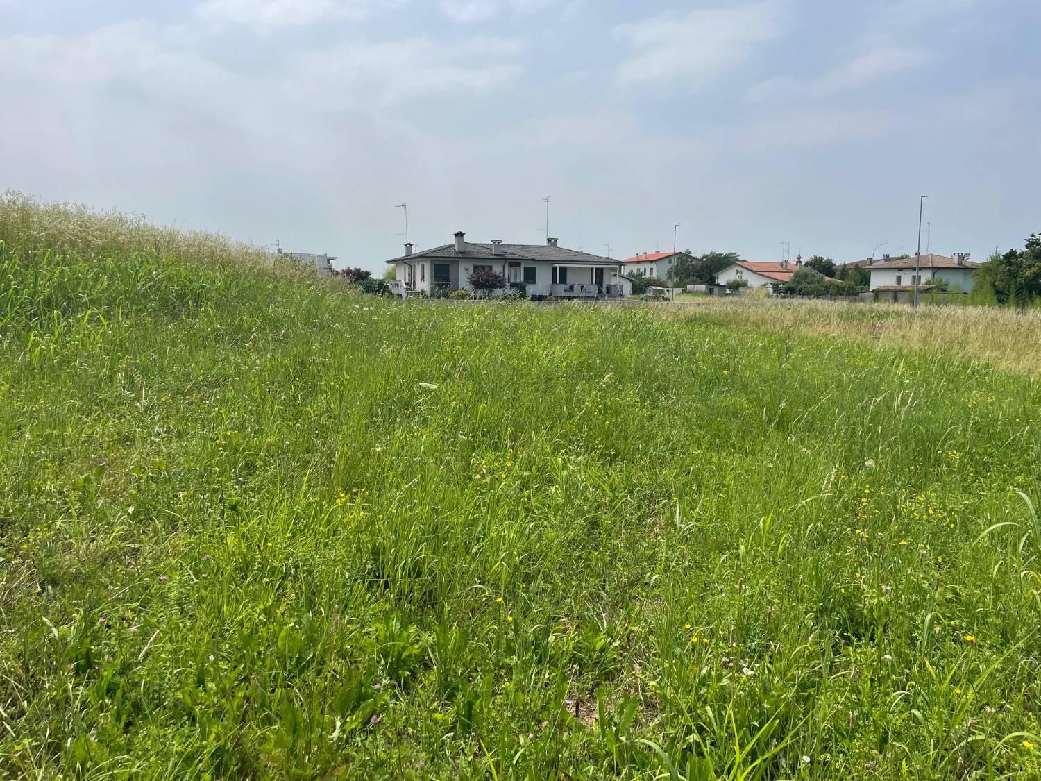 Terreno in vendita a Pagnacco