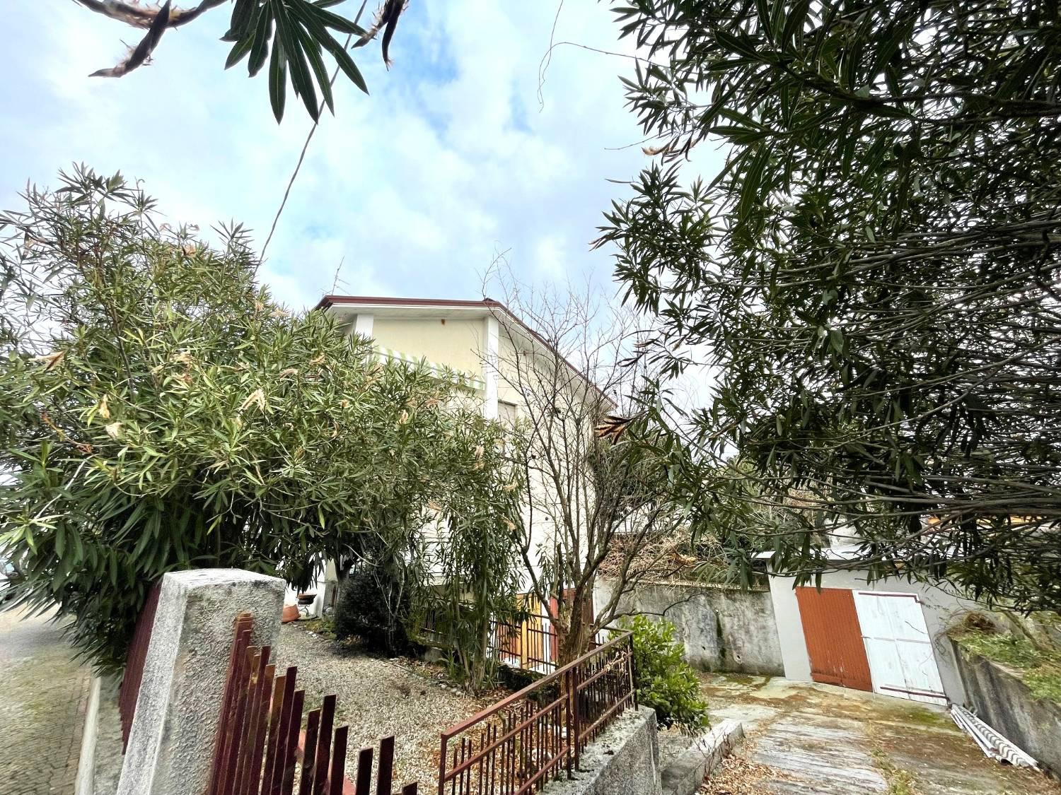 Trilocale da ristrutturare a Udine