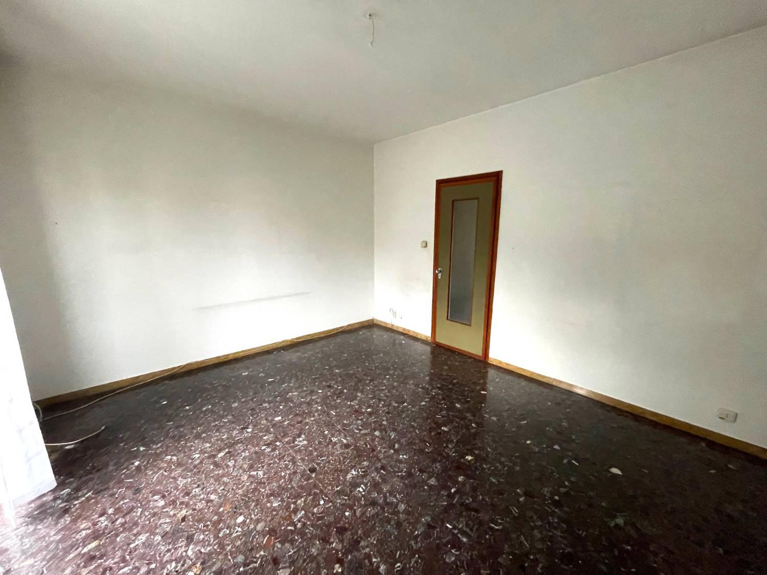 Trilocale da ristrutturare a Udine